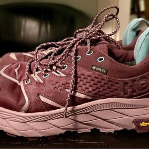 Hoka One One Women's Anacapa low GTX Trail Shoes